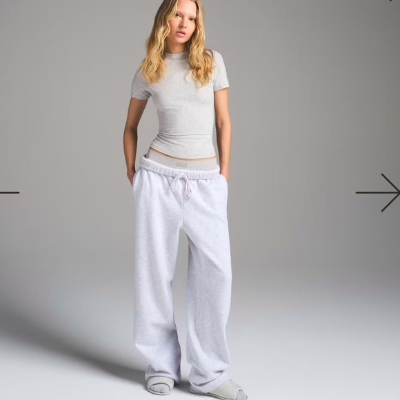 SKIMS Pants - Skims Classic Straight Leg Sweatpants in Light Gray